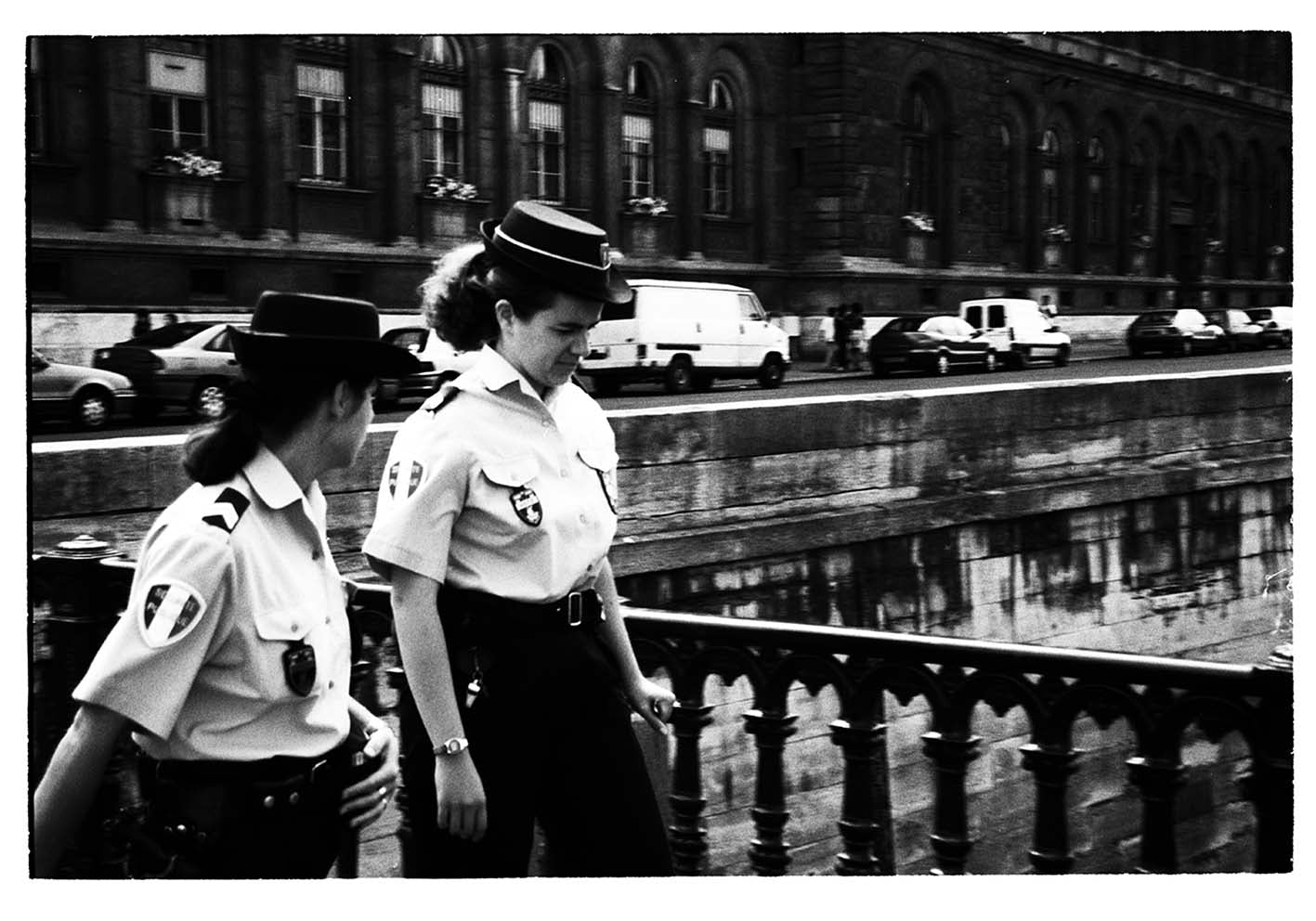 Vigilesse parigine poster d'autore