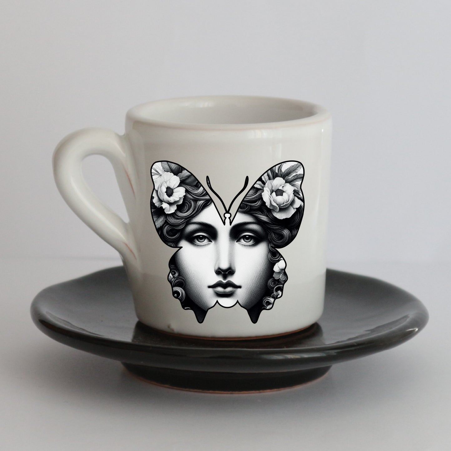 Tazzine Elena in Ceramica Artigianale con Grafica d’Autore Cod.26