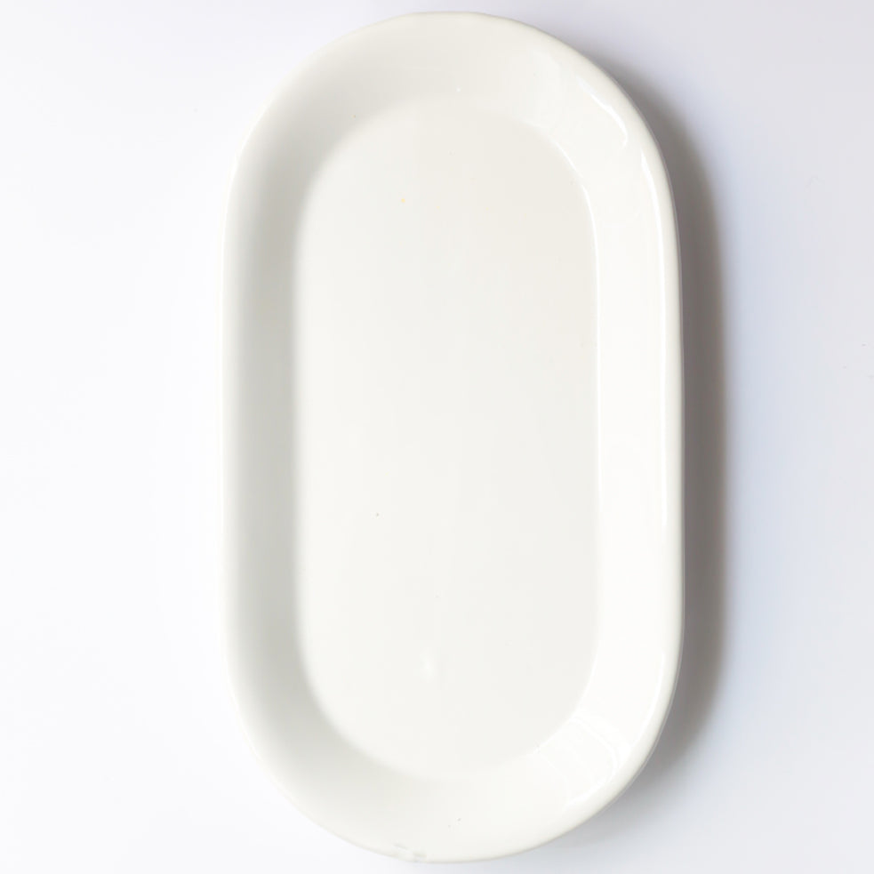 Vassoio ovale bianco in ceramica fatto a mano Cod11