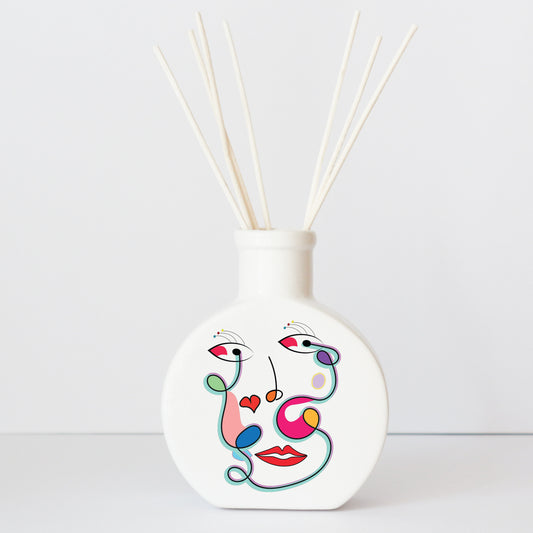 Profumatore in ceramica con grafica d’autore “Linee di profumo"