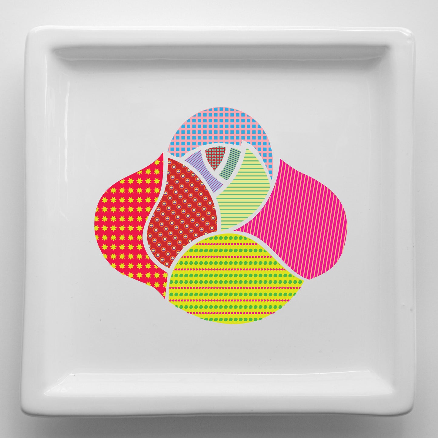 Vassoi in Ceramica Made in Italy – Svuotatasche Artigianali con Grafica d’Autore Cod11