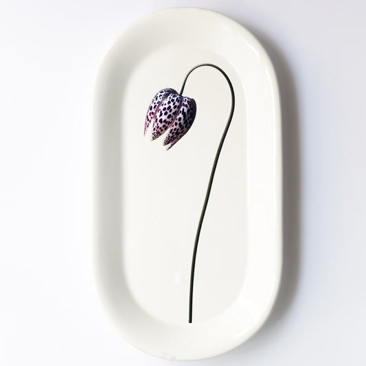 Vassoio ovale in ceramica fatto a mano – design bocciolo Cod5